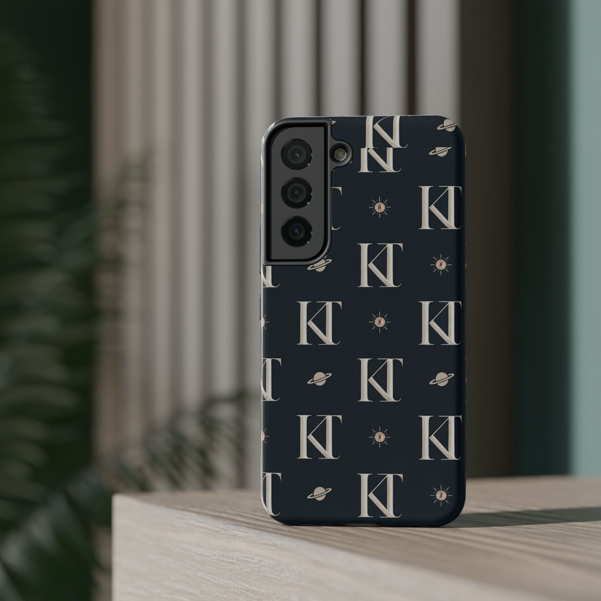 Chic Impact-Resistant Phone Cases for Trendy Protection, Custom Cell Phone Covers, Stylish Gifts for Tech Lovers, Unique Design
